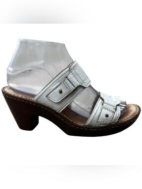 Born White Leather Buckle Clog Mules 7